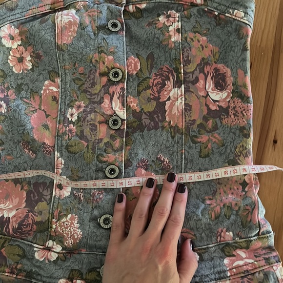 BNWOT denim floral playsuit xs - Picture 6 of 7